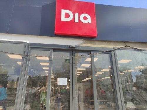 INSTALACION SUPERMERCADO DIA SAN PABLO (SEVILLA)