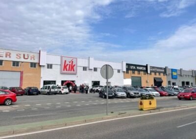 TIENDA DE ROPA EN LOJA (GRANADA) 2024