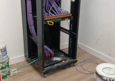 INSTALACIONES OFICINA EN EDIFICIO INSUR